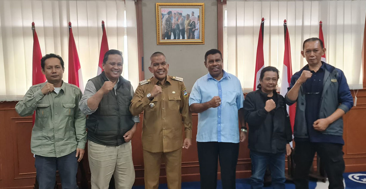 KETUA IKA UNJANI BERSERTA PARA PENGURUS IKA UNJANI MELAKUKAN AUDENSI DENGAN Pj. BUPATI BANDUNG BARAT