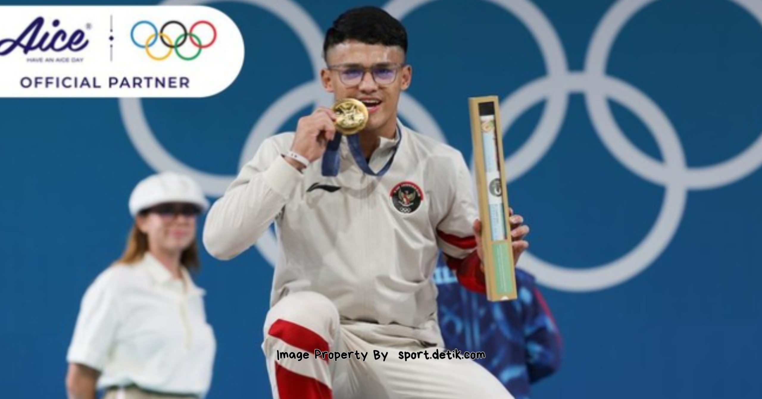 Rizki Juniansyah Ukir Sejarah, Raih Medali Emas Pertama Olimpiade untuk Indonesia di Cabang Angkat Besi