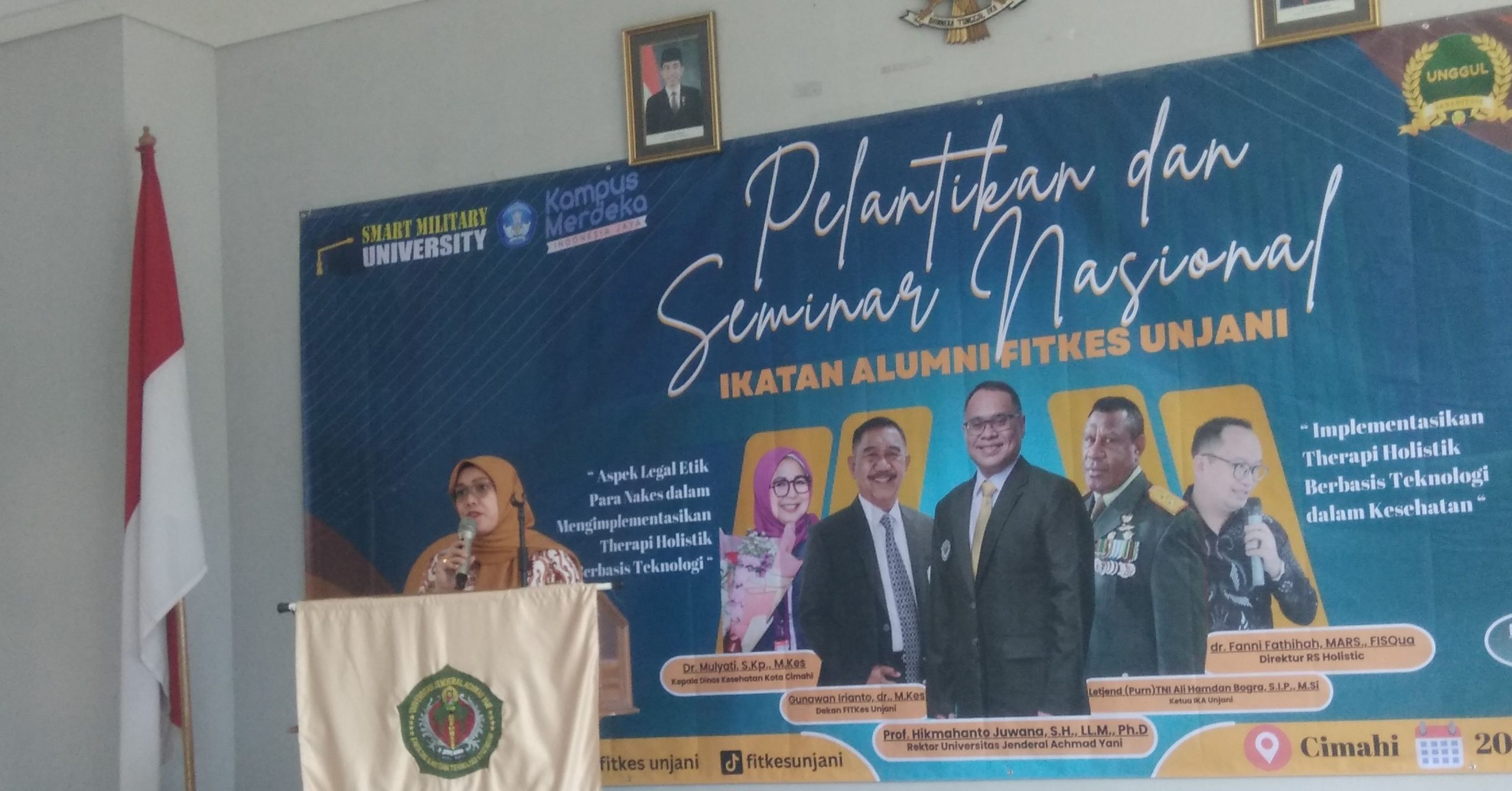 Wakil Rektor III UNJANI membuka Seminar Nasional IKA FitKes UNJANI